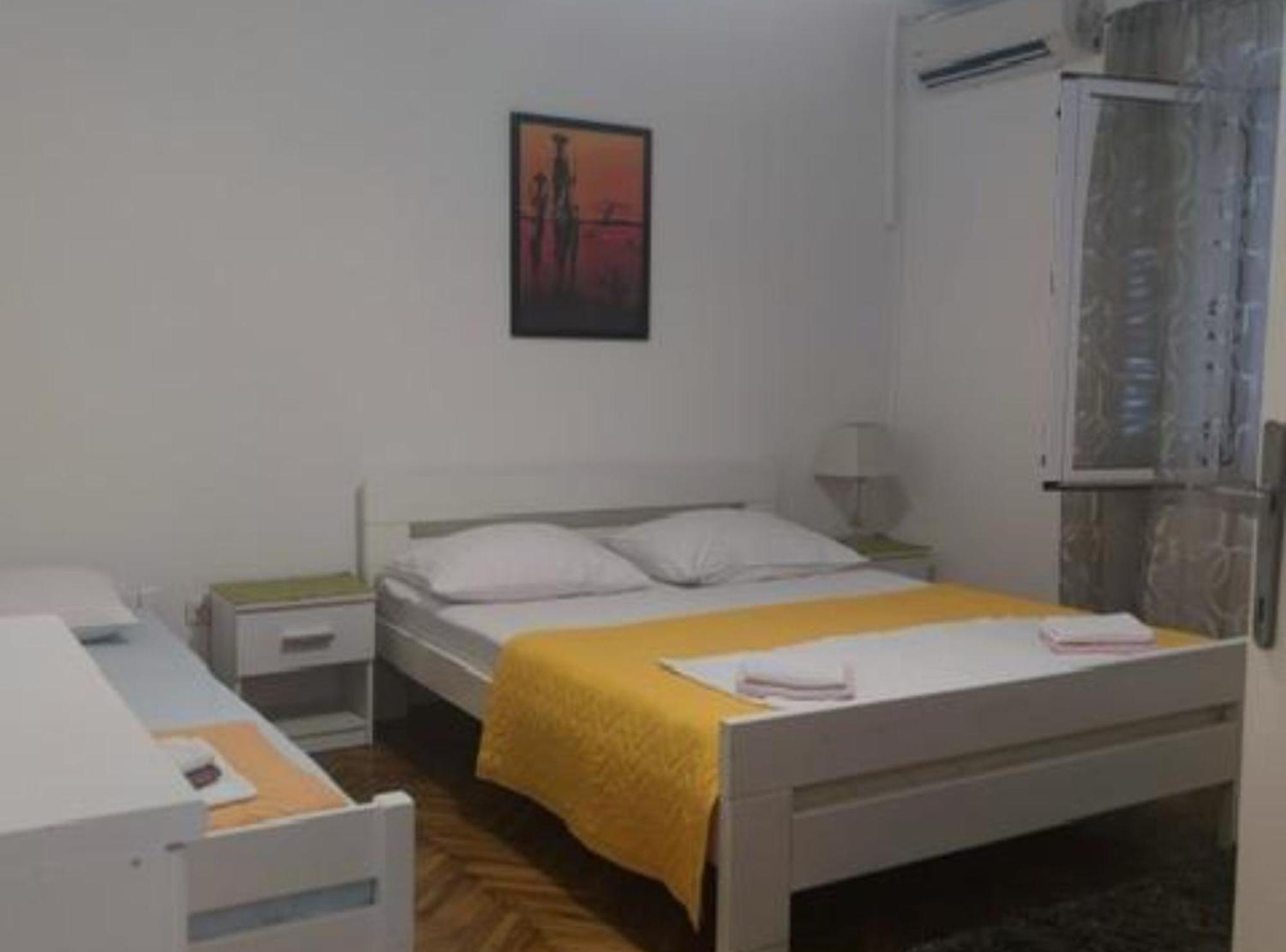 Apartment Mira Roso Makarska