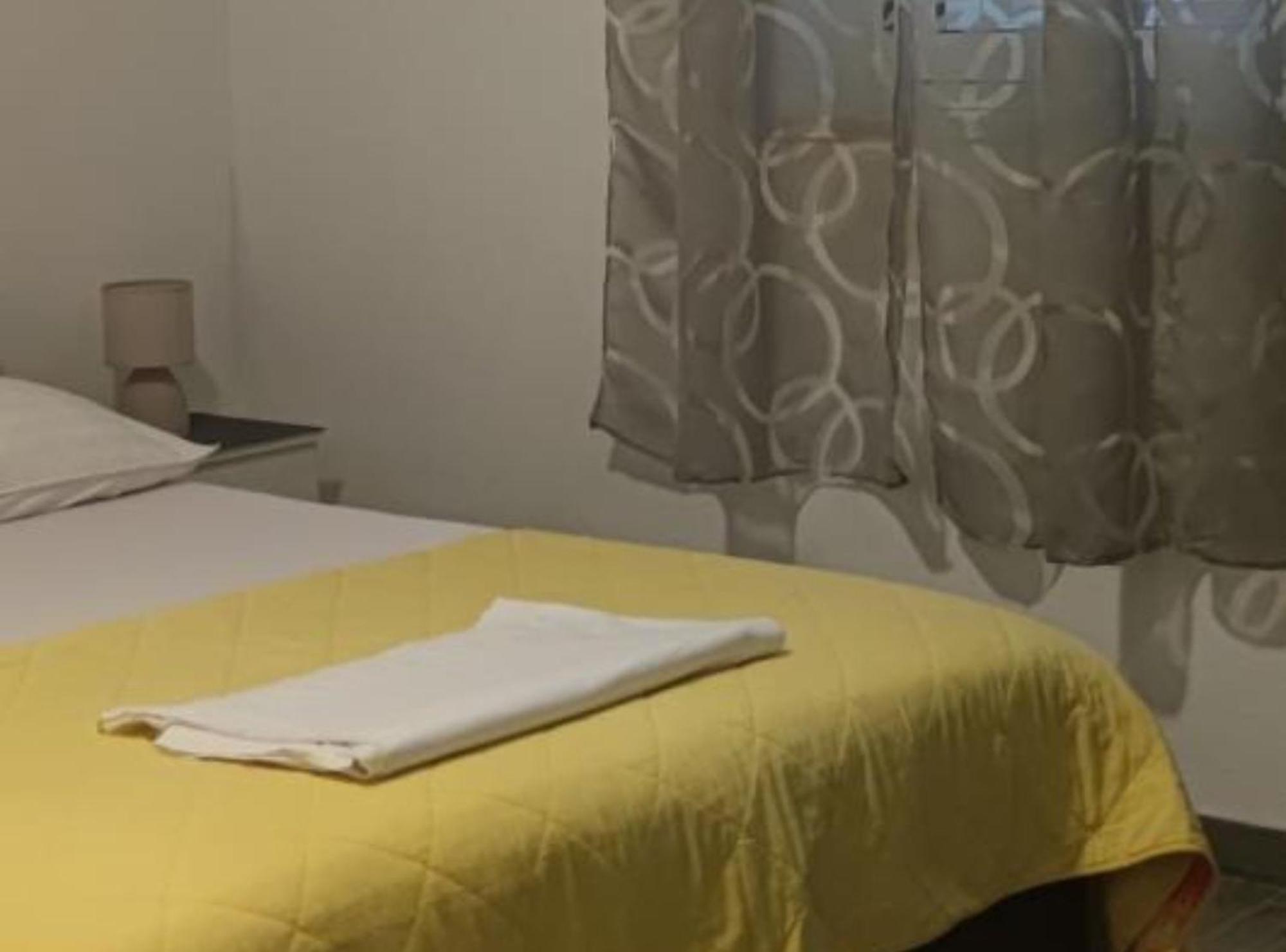 Mira Roso Apartment Makarska